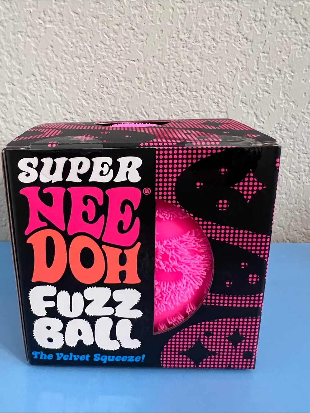 Authentic Super NeeDoh Fuzz Ball - Hot Pink 🩷🤗🩷🤗